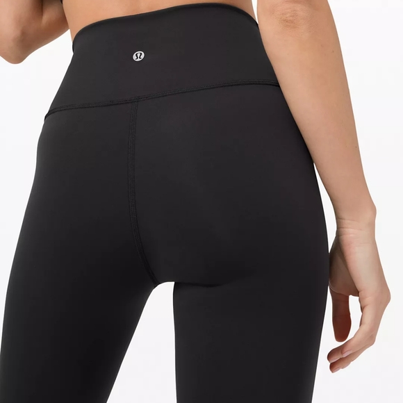 lululemon athletica Pants - Lululemon Crop High Rise Wunder Under legging